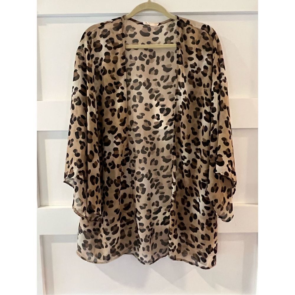 New Let Them Eat Cake Leopard Print Kimono Wrap Coverup